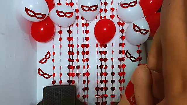 sweethoneytsx online show from 20, 9, 2025