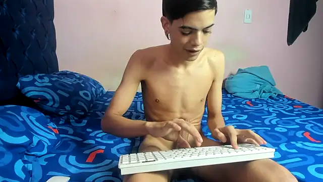 Latinos 2001 online show from 22, 2, 2026