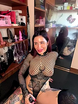 Dancing wmyselF  online show from 16, 10, 2025