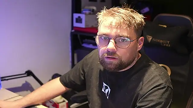 justinitt online show from 10, 9, 2025