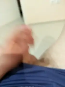 xristoss11 online show from 4, 3, 2025