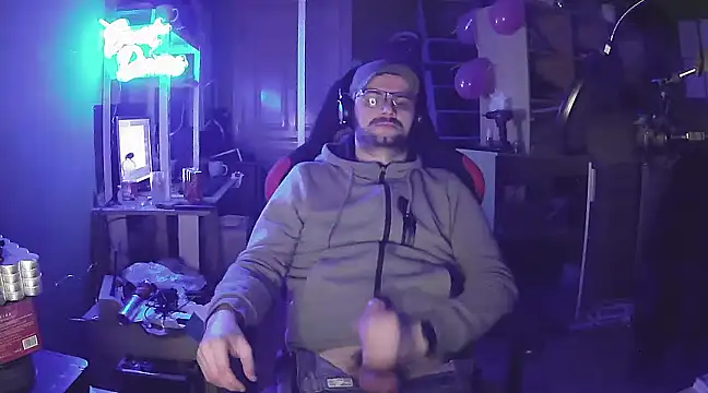 stary-w-kalesonach online show from 5, 3, 2025