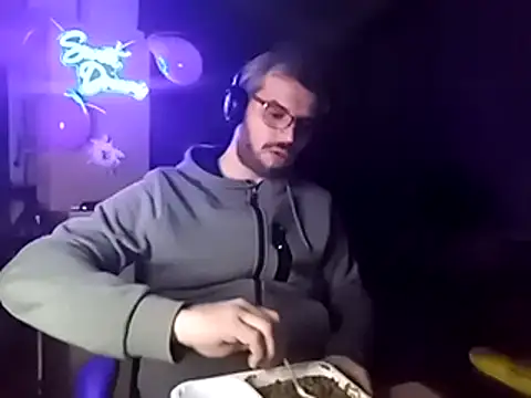 stary-w-kalesonach online show from 14, 2, 2025