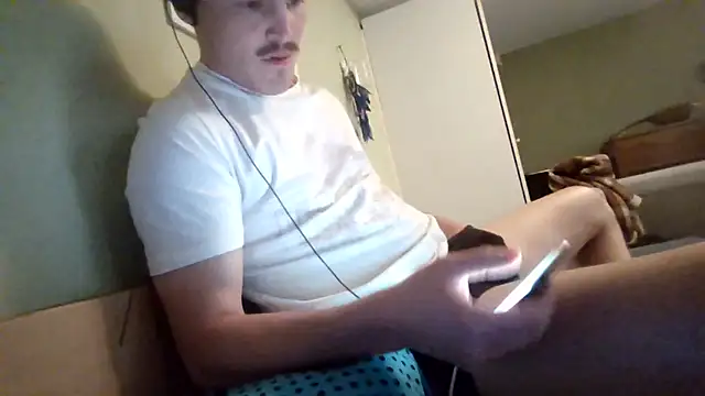 Snapshot of Ghostboy__x chatting on 24, 2, 2025 Ghostboy x online show from 24, 2, 2025