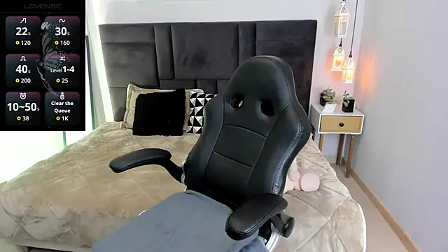 AtheneaRusell online show from 9, 10, 2025