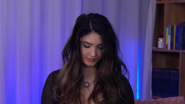 Snapshot of SarahPeach8 chatting on 18, 2, 2026 SarahPeach8 online show from 18, 2, 2026