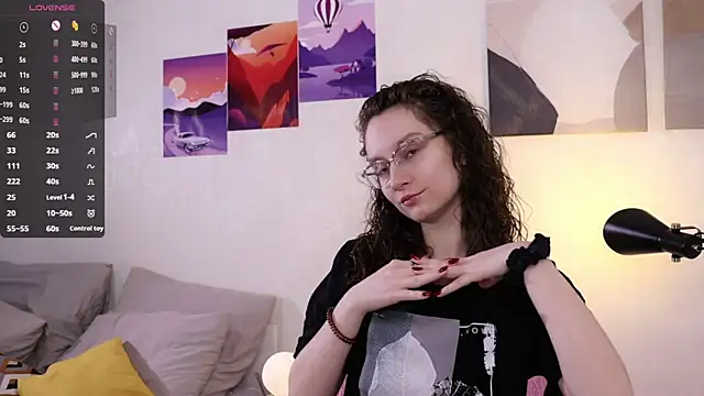 Leya Curly online show from 16, 3, 2026