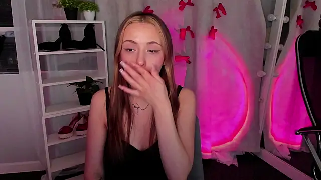 Sahara Shields online show from 25, 2, 2025