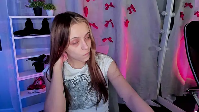 Sahara Shields online show from 26, 2, 2025