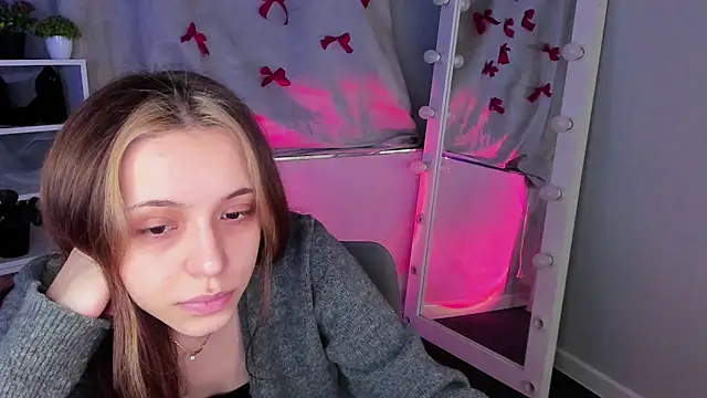 Sahara Shields online show from 18, 3, 2025