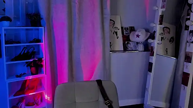 Sahara Shields online show from 15, 11, 2025