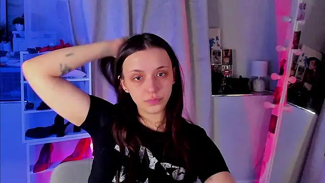 Sahara Shields online show from 25, 3, 2026