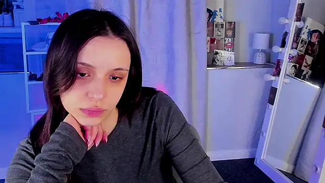 Sahara Shields online show from 8, 4, 2026