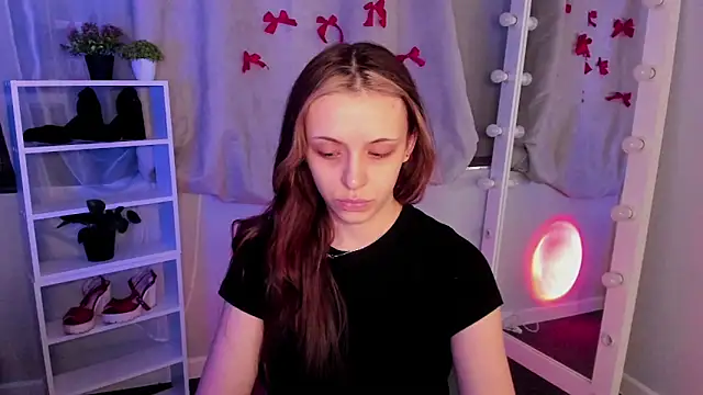 Sahara Shields online show from 13, 3, 2025