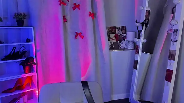 Sahara Shields online show from 19, 9, 2025