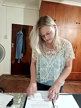 Vintasia online show from 2, 2, 2026