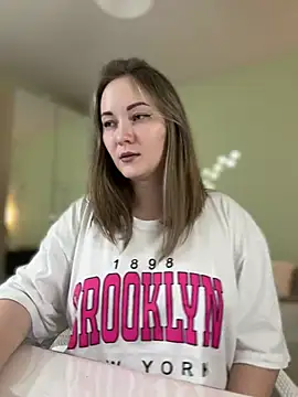 Kiss My Body online show from 27, 1, 2025