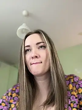 Kiss My Body online show from 14, 2, 2025