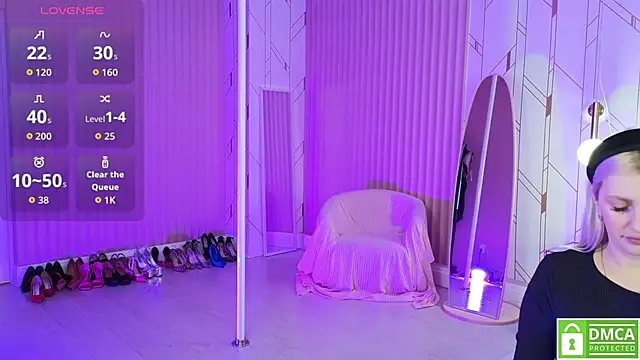 Snapshot of Eva__Summer chatting on 15, 11, 2025 Eva Summer online show from 15, 11, 2025