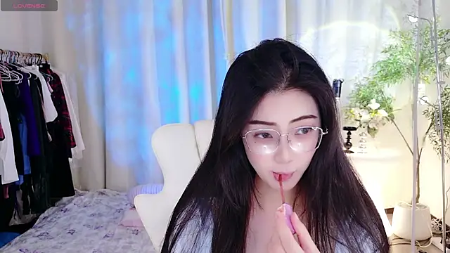 miaomiao-777 online show from 13, 9, 2025