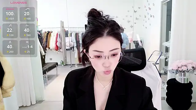 Snapshot of miaomiao-777 chatting on 3, 3, 2026 miaomiao-777 online show from 3, 3, 2026