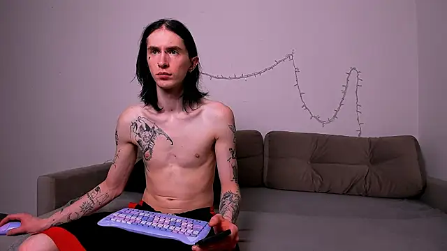 LadyTrep online show from 5, 1, 2026