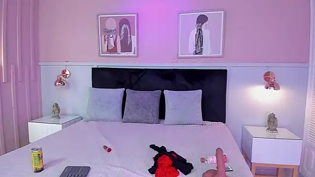 janna lopez  online show from 27, 9, 2025