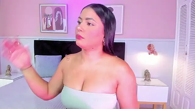 janna lopez  online show from 19, 9, 2025