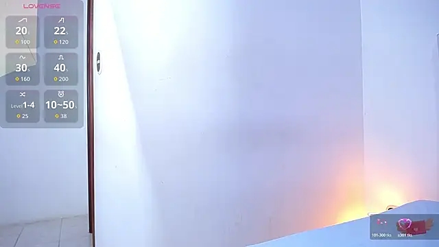 littleslut1 online show from 8, 11, 2025