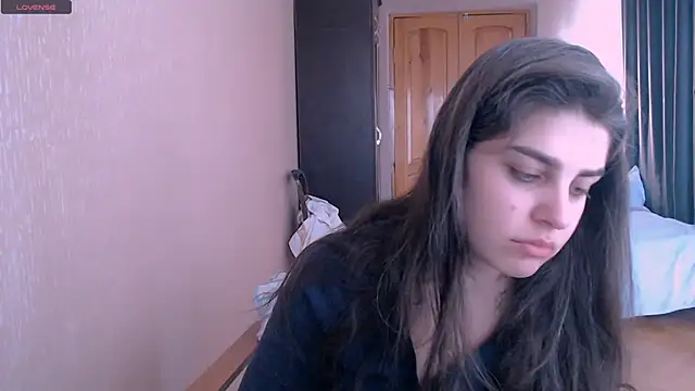  Roselina  online show from 11, 3, 2025