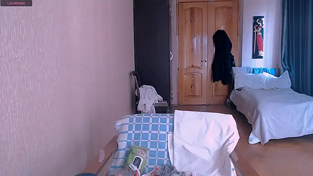  Roselina  online show from 11, 3, 2025