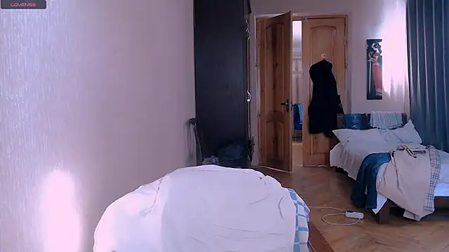  Roselina  online show from 14, 3, 2025