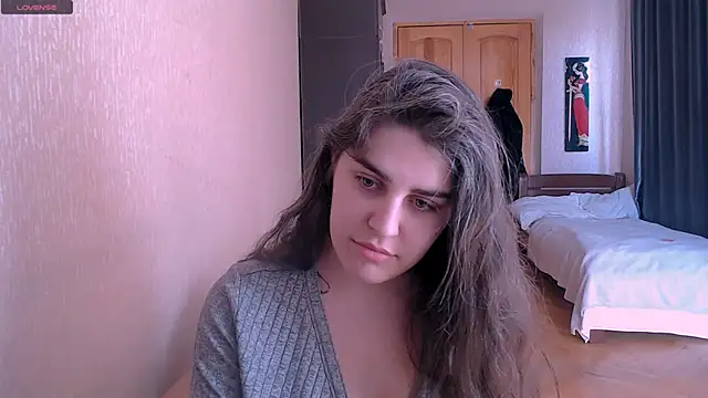  Roselina  online show from 28, 2, 2025