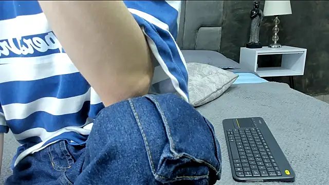 bruce hans online show from 4, 10, 2025