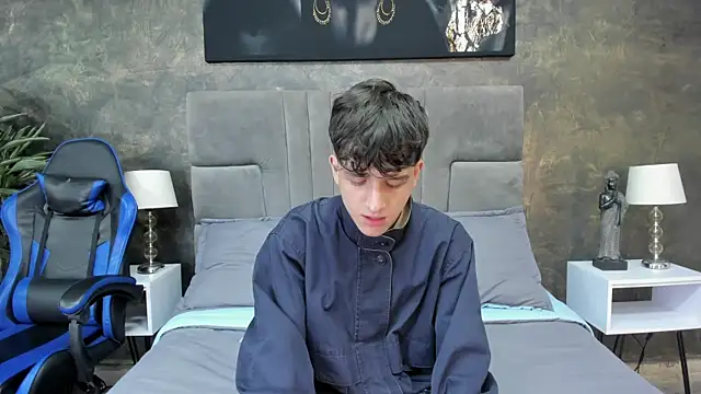 bruce hans online show from 25, 10, 2025