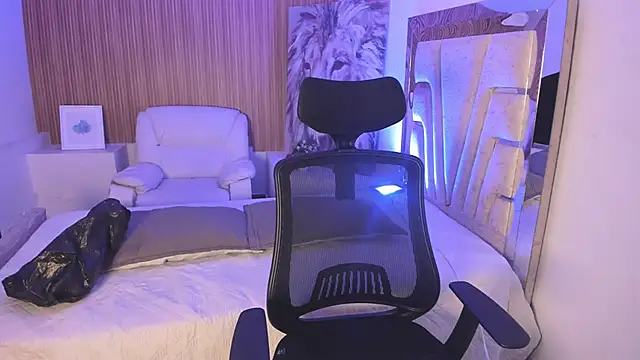 MattThompsonn online show from 25, 11, 2025