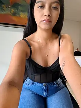 IslaBlaze online show from 15, 9, 2025