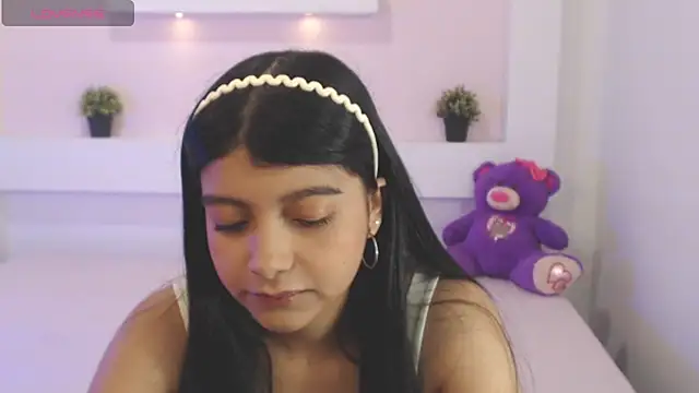 IslaBlaze online show from 10, 3, 2025