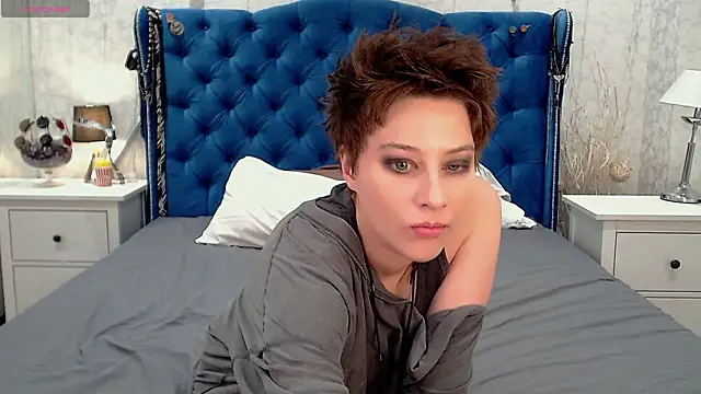 via mayer  online show from 22, 2, 2026