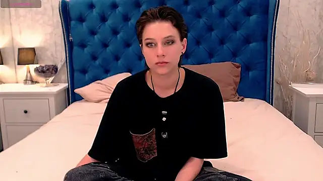 via mayer  online show from 18, 11, 2025