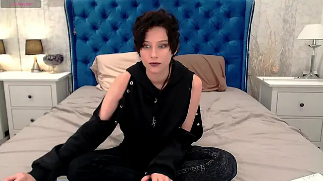 via mayer  online show from 7, 11, 2025