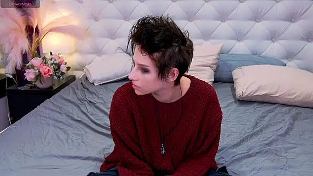 via mayer  online show from 24, 9, 2025