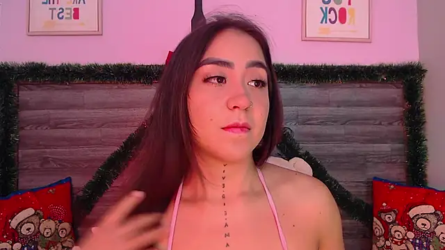 AdaaMillan online show from 22, 12, 2025