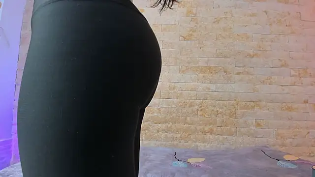 pocahontas pow online show from 26, 11, 2025