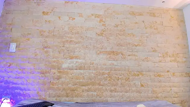 pocahontas pow online show from 13, 9, 2025