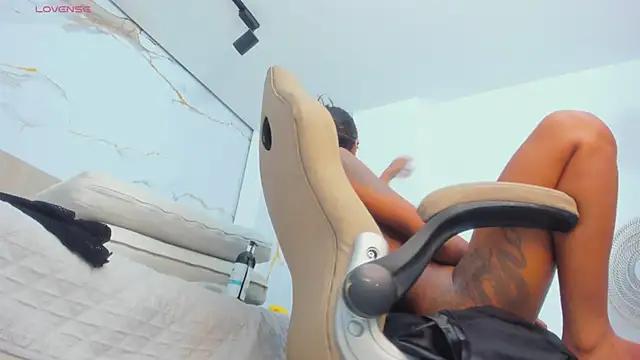 pocahontas pow online show from 21, 3, 2025