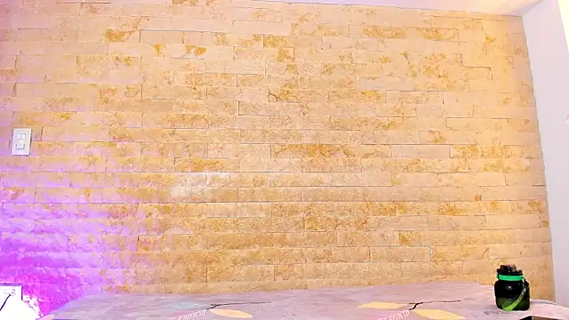 pocahontas pow online show from 23, 9, 2025