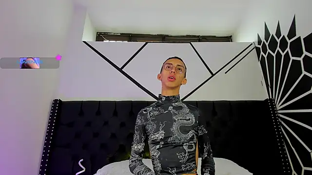 EthaanCox online show from 20, 9, 2025