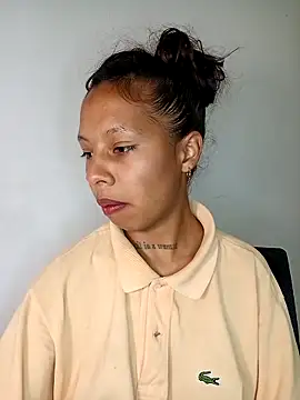 Miss sparkle00 online show from 13, 3, 2025