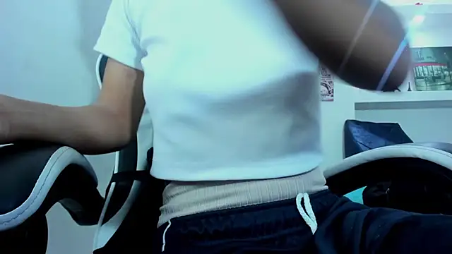 Miss sparkle00 online show from 9, 10, 2025